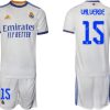 Real Madrid Heimtrikot 2022 weiß blau mit Aufdruck Valverde 15-1