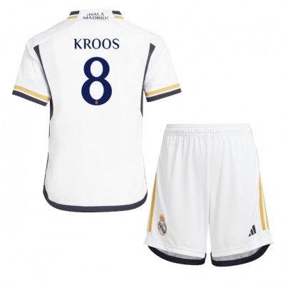 Kinder Heimtrikot Real Madrid 2023-24 Fußballtrikot Trikotsatz Toni Kroos 8